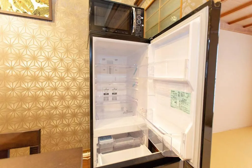 Kanmuritei Guest House Up To 7 Pax, 冠邸l和モダン最大7名まで宿泊可能 Kyoto