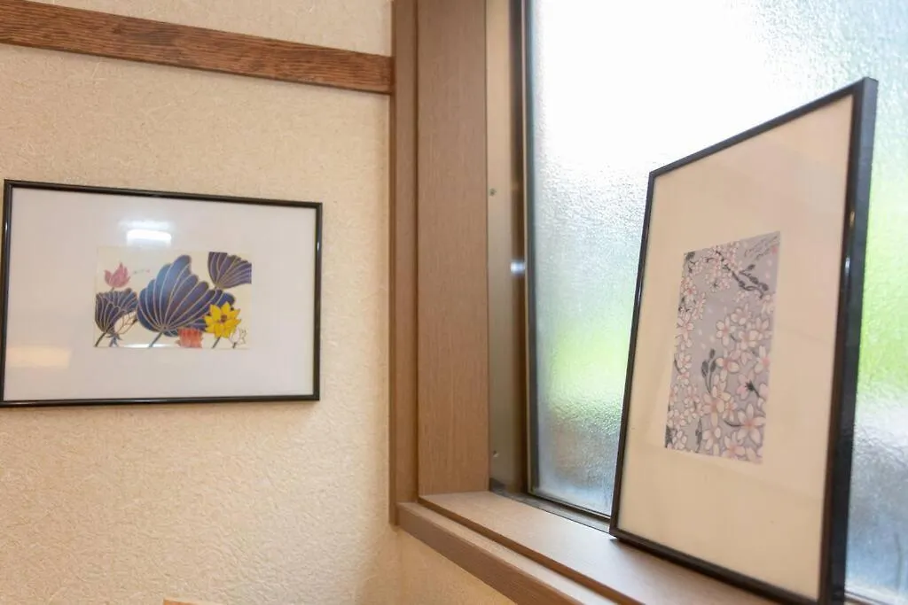 Kanmuritei Guest House Up To 7 Pax, 冠邸l和モダン最大7名まで宿泊可能 Kyoto Japan