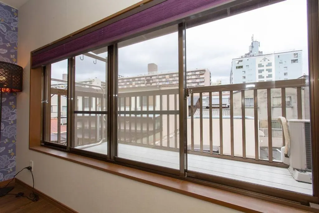 Kanmuritei Guest House Up To 7 Pax, 冠邸l和モダン最大7名まで宿泊可能 京都 公寓