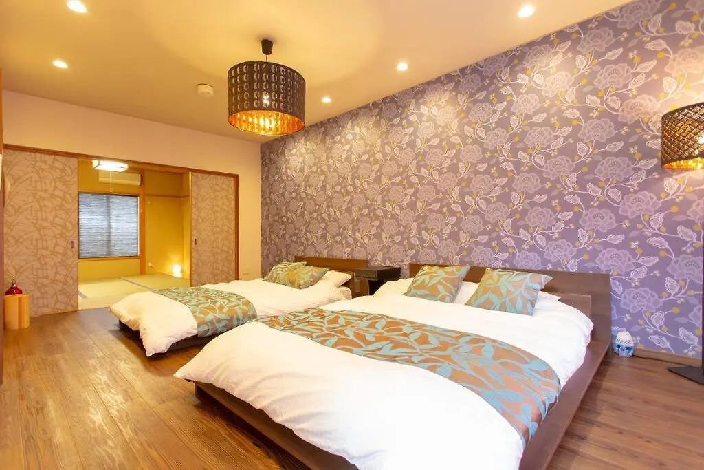 公寓 Kanmuritei Guest House Up To 7 Pax, 冠邸l和モダン最大7名まで宿泊可能 京都