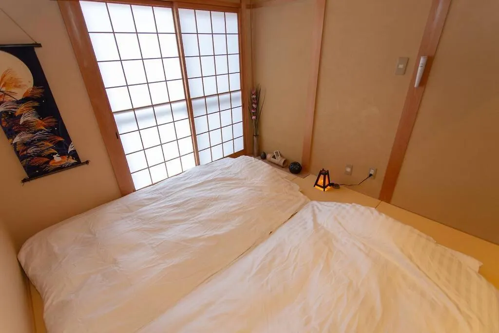 Kanmuritei Guest House Up To 7 Pax, 冠邸l和モダン最大7名まで宿泊可能 京都